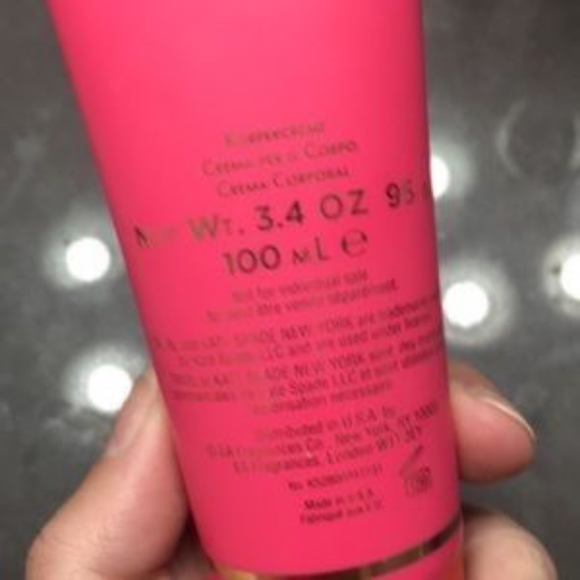 2 tubes of Twirl by Kate Spade body cream NEW - Picture 2 of 3